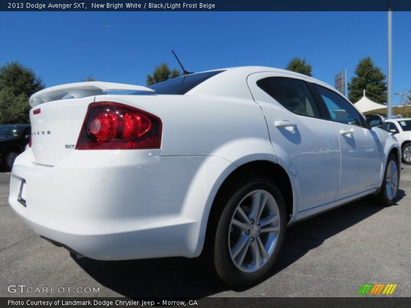 New Bright White / Black/Light Frost Beige 2013 Dodge Avenger SXT