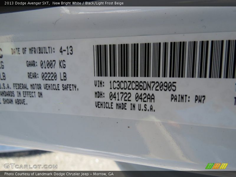 New Bright White / Black/Light Frost Beige 2013 Dodge Avenger SXT