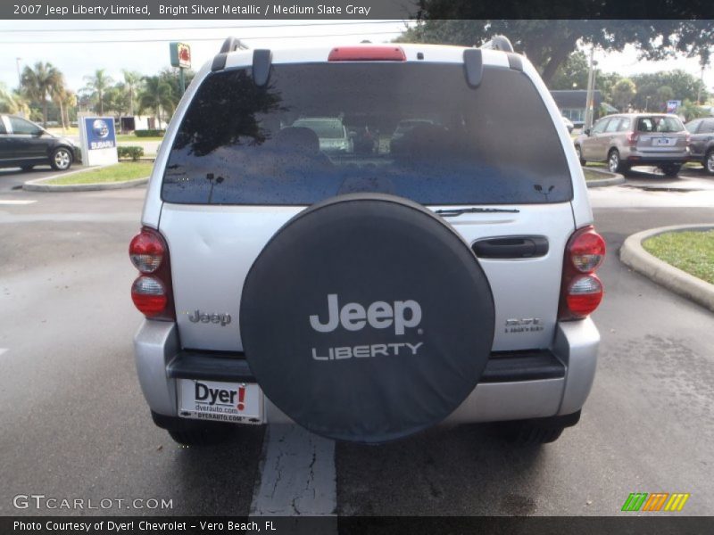 Bright Silver Metallic / Medium Slate Gray 2007 Jeep Liberty Limited