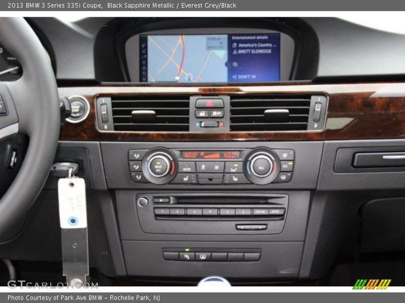 Controls of 2013 3 Series 335i Coupe
