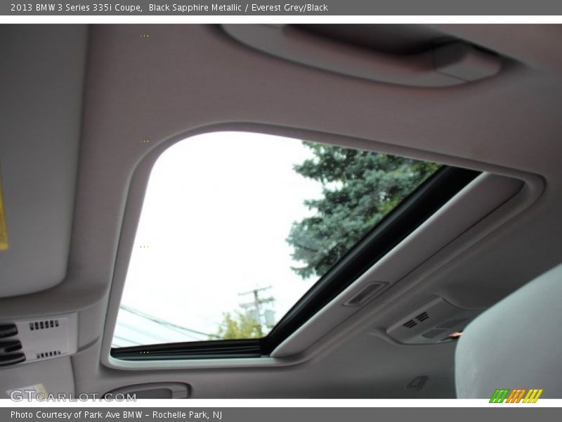 Sunroof of 2013 3 Series 335i Coupe