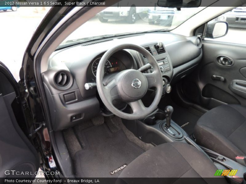 Super Black / Charcoal 2012 Nissan Versa 1.6 S Sedan