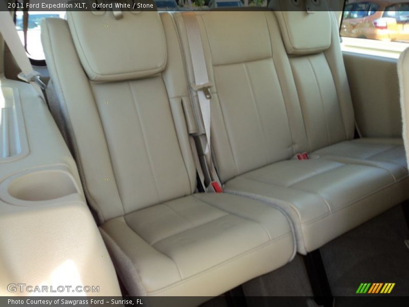 Oxford White / Stone 2011 Ford Expedition XLT