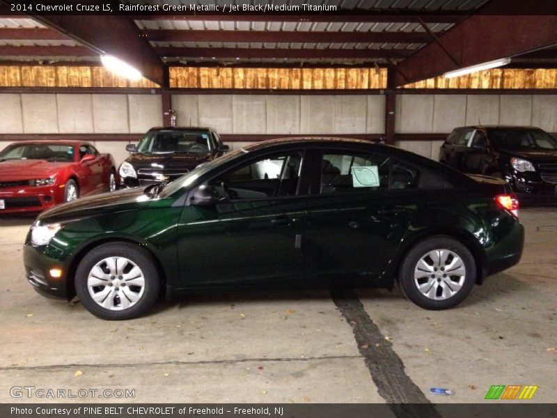 Rainforest Green Metallic / Jet Black/Medium Titanium 2014 Chevrolet Cruze LS