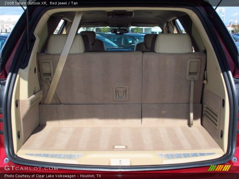 Red Jewel / Tan 2008 Saturn Outlook XR