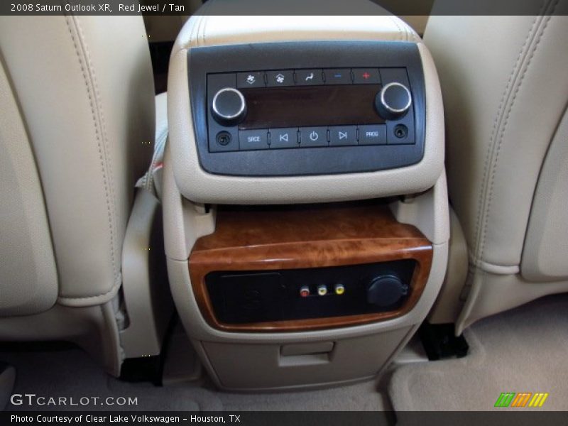 Red Jewel / Tan 2008 Saturn Outlook XR