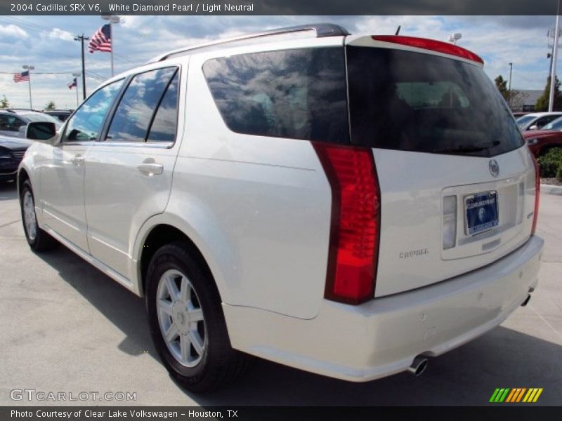 White Diamond Pearl / Light Neutral 2004 Cadillac SRX V6