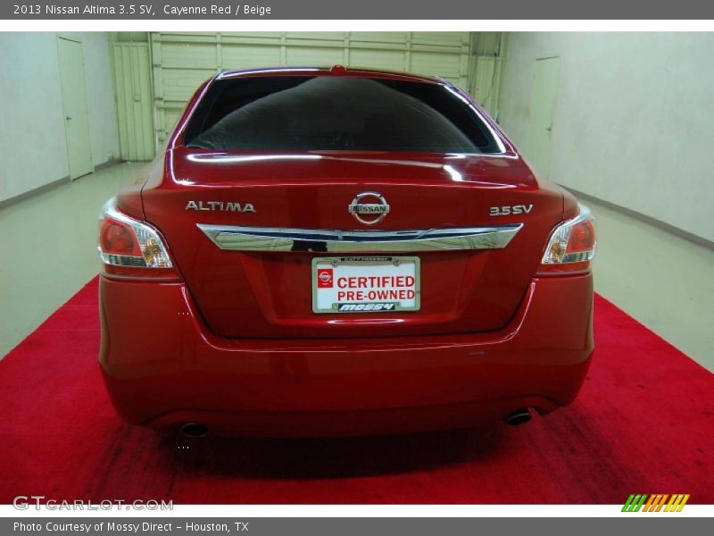 Cayenne Red / Beige 2013 Nissan Altima 3.5 SV