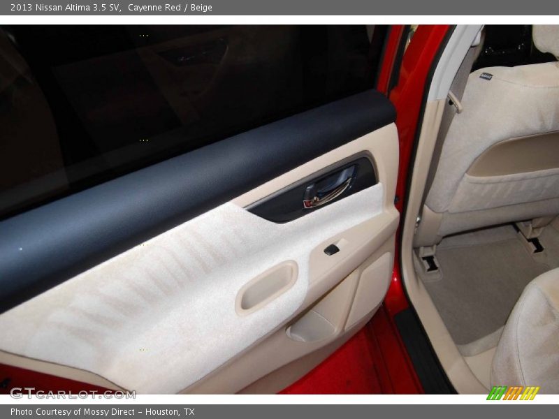 Cayenne Red / Beige 2013 Nissan Altima 3.5 SV