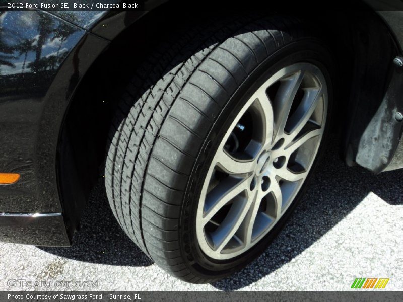Black / Charcoal Black 2012 Ford Fusion SE