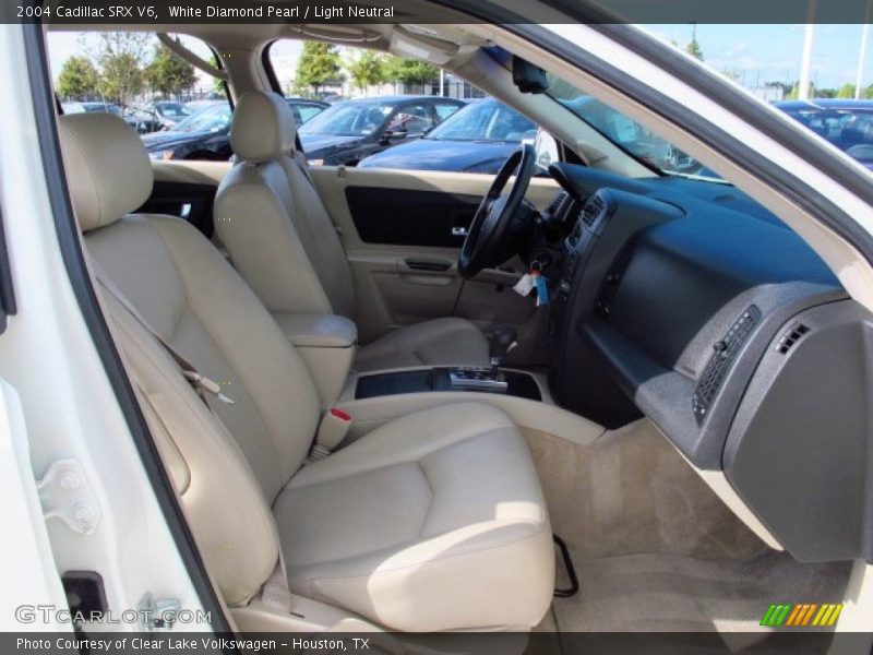 White Diamond Pearl / Light Neutral 2004 Cadillac SRX V6