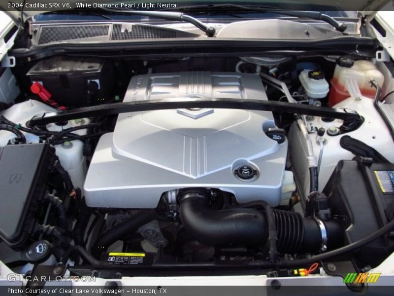 White Diamond Pearl / Light Neutral 2004 Cadillac SRX V6