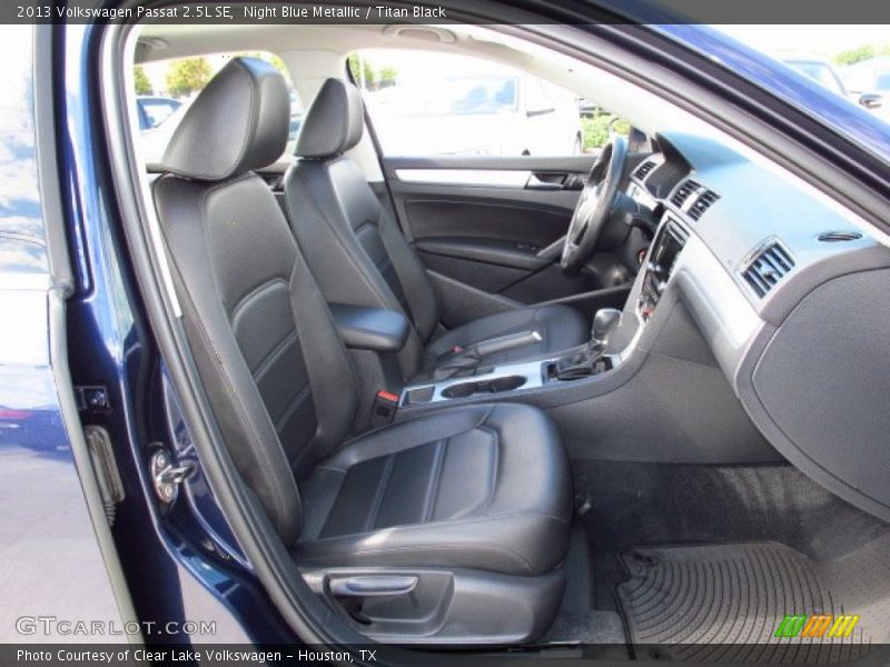 Night Blue Metallic / Titan Black 2013 Volkswagen Passat 2.5L SE