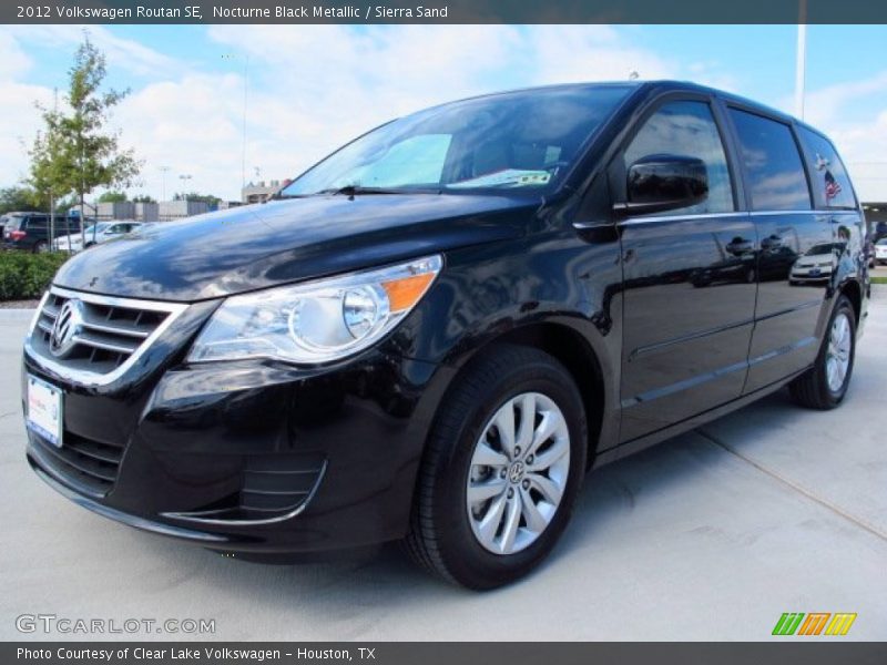 Nocturne Black Metallic / Sierra Sand 2012 Volkswagen Routan SE