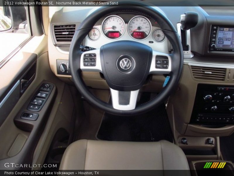 Nocturne Black Metallic / Sierra Sand 2012 Volkswagen Routan SE