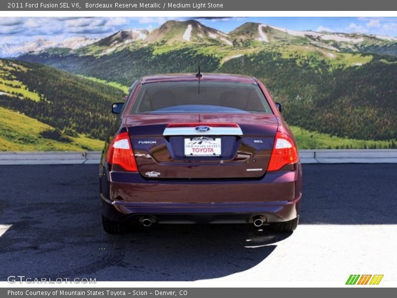 Bordeaux Reserve Metallic / Medium Light Stone 2011 Ford Fusion SEL V6