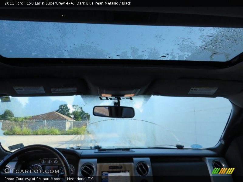 Dark Blue Pearl Metallic / Black 2011 Ford F150 Lariat SuperCrew 4x4