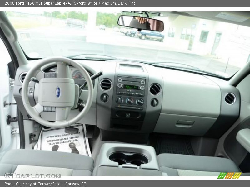 Oxford White / Medium/Dark Flint 2008 Ford F150 XLT SuperCab 4x4
