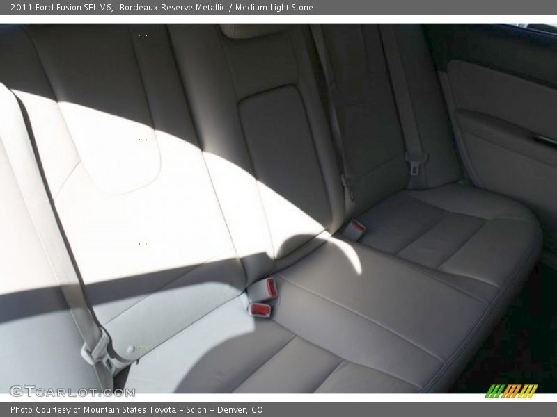 Bordeaux Reserve Metallic / Medium Light Stone 2011 Ford Fusion SEL V6