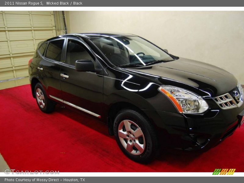 Wicked Black / Black 2011 Nissan Rogue S