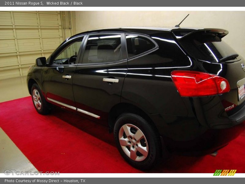 Wicked Black / Black 2011 Nissan Rogue S