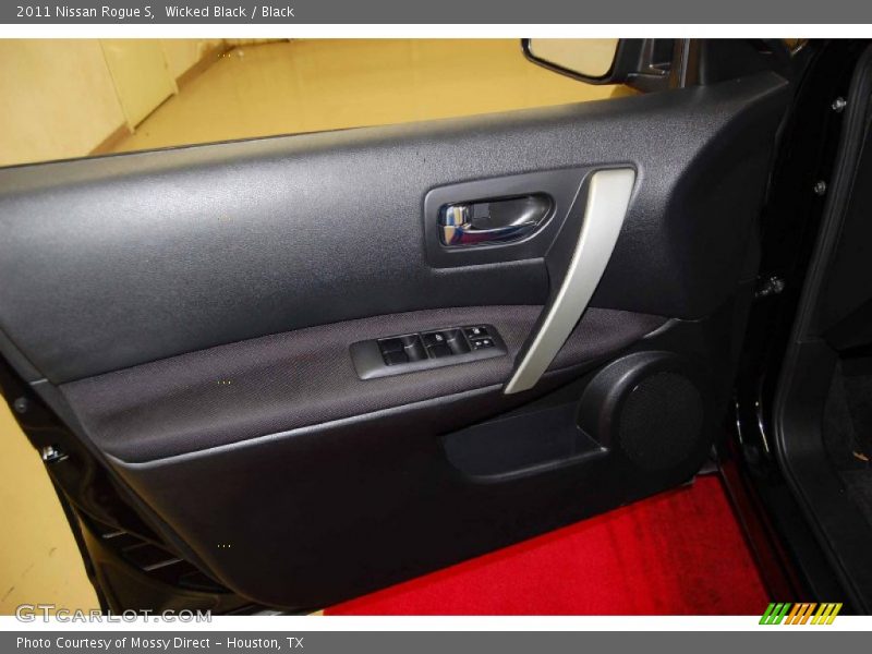 Wicked Black / Black 2011 Nissan Rogue S