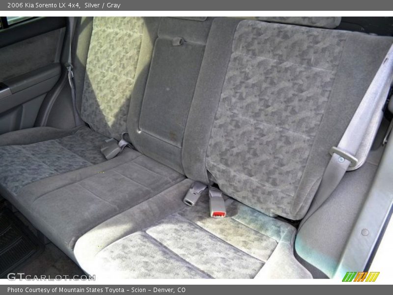 Silver / Gray 2006 Kia Sorento LX 4x4