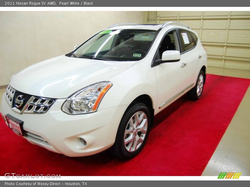 Pearl White / Black 2011 Nissan Rogue SV AWD
