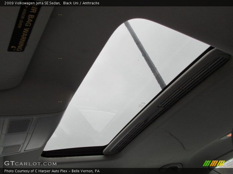 Black Uni / Anthracite 2009 Volkswagen Jetta SE Sedan