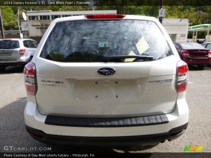 Satin White Pearl / Platinum 2014 Subaru Forester 2.5i