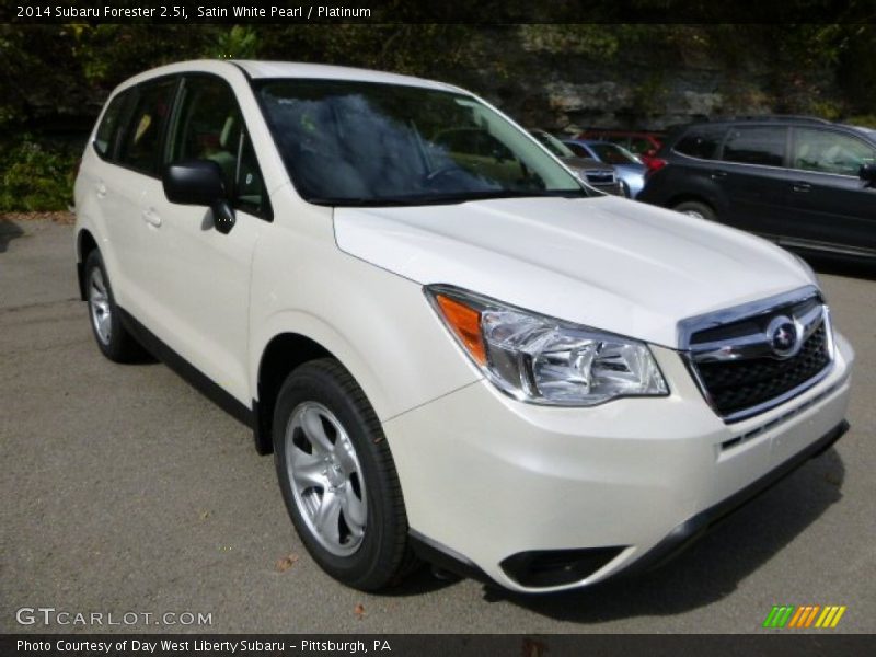 Satin White Pearl / Platinum 2014 Subaru Forester 2.5i