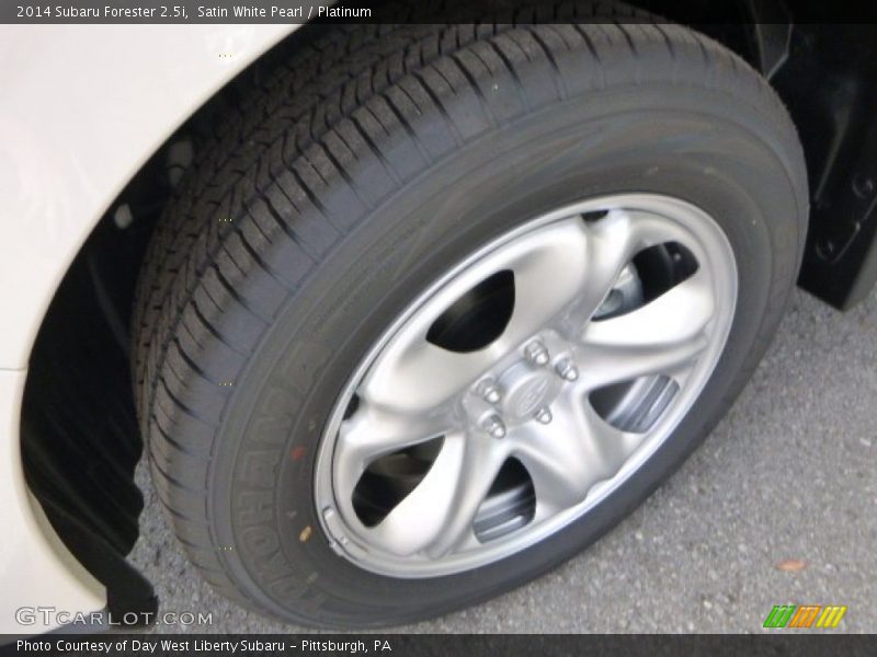 Satin White Pearl / Platinum 2014 Subaru Forester 2.5i