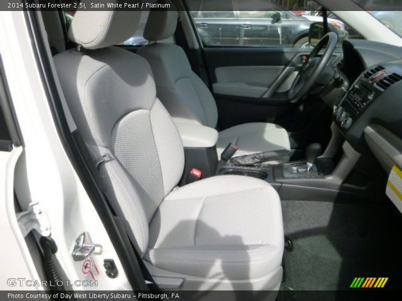 Satin White Pearl / Platinum 2014 Subaru Forester 2.5i