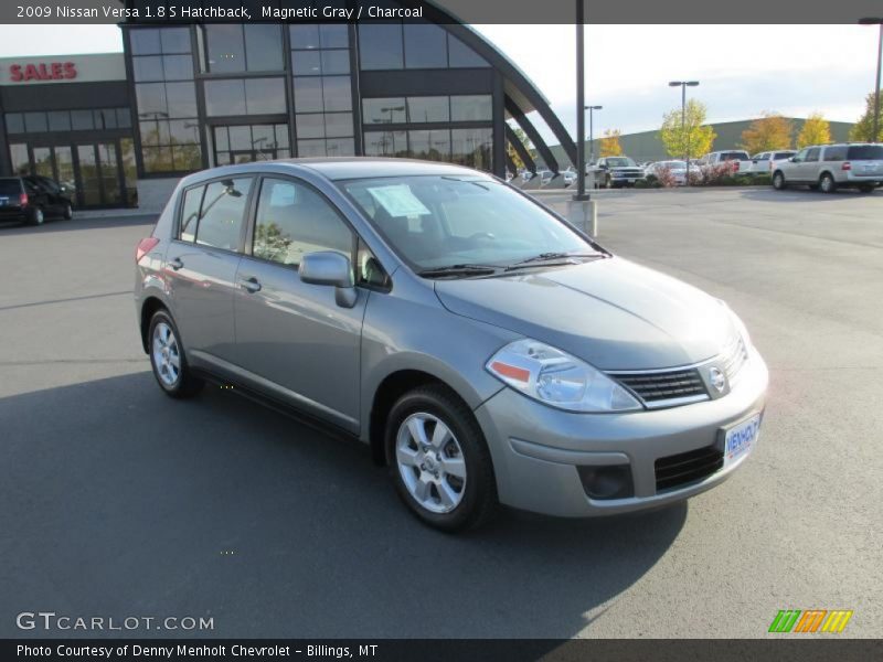 Magnetic Gray / Charcoal 2009 Nissan Versa 1.8 S Hatchback