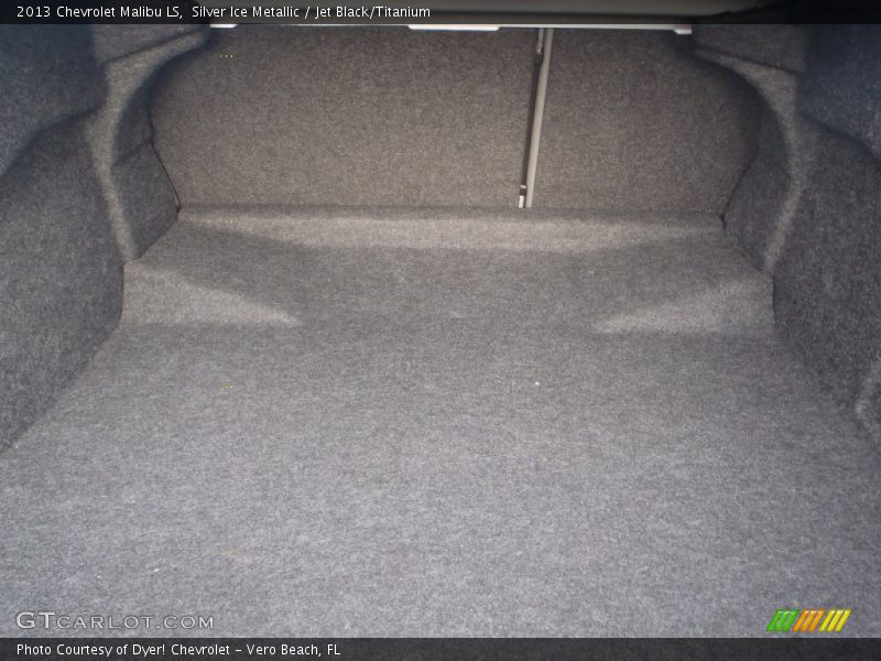 Silver Ice Metallic / Jet Black/Titanium 2013 Chevrolet Malibu LS