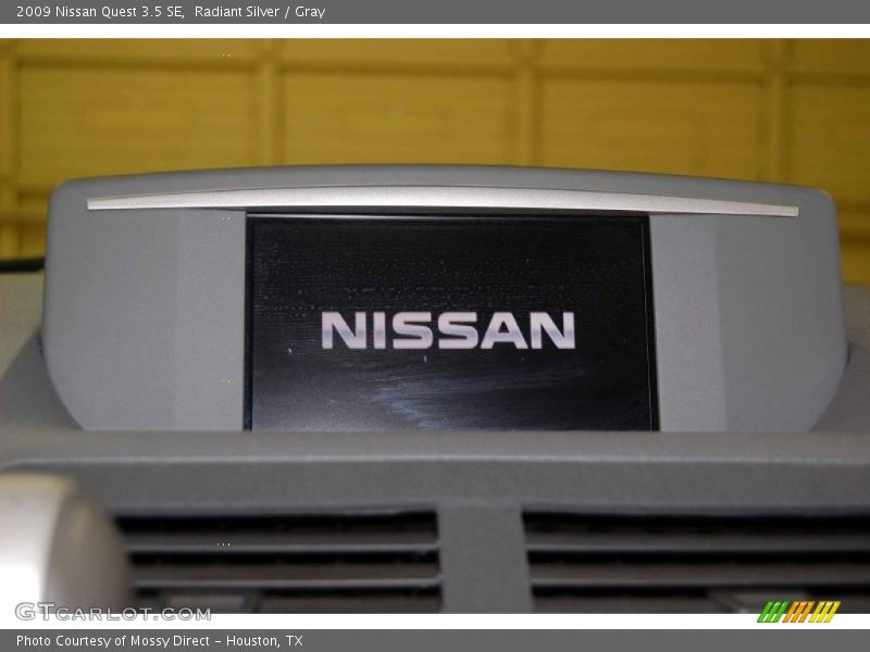 Radiant Silver / Gray 2009 Nissan Quest 3.5 SE