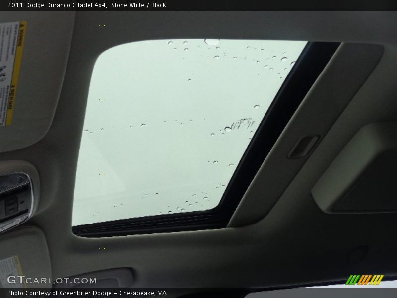 Stone White / Black 2011 Dodge Durango Citadel 4x4