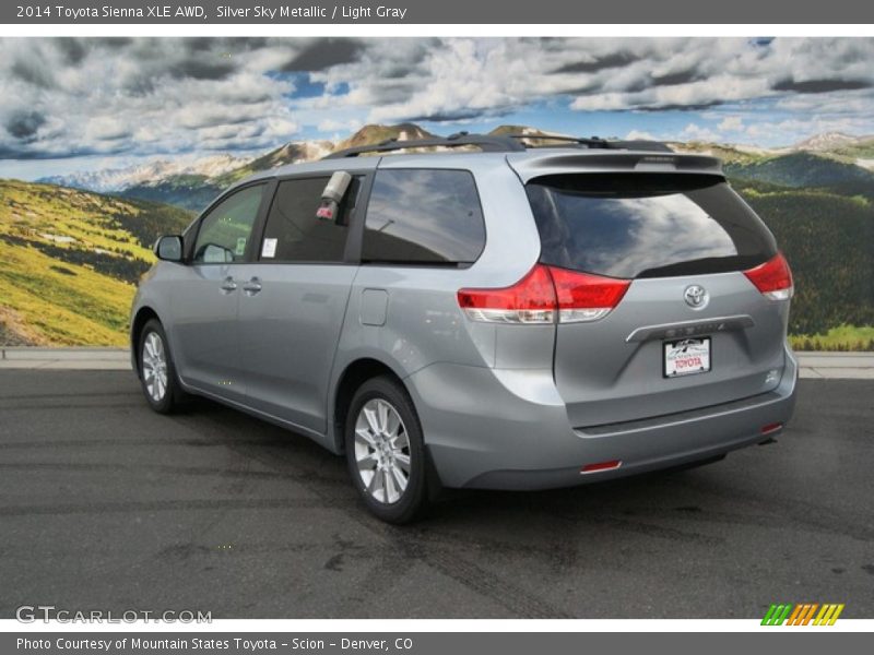 Silver Sky Metallic / Light Gray 2014 Toyota Sienna XLE AWD