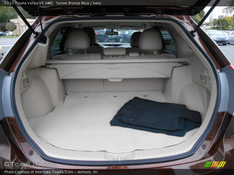Sunset Bronze Mica / Ivory 2010 Toyota Venza V6 AWD