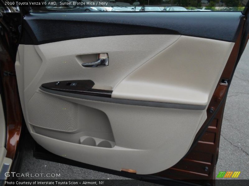 Sunset Bronze Mica / Ivory 2010 Toyota Venza V6 AWD