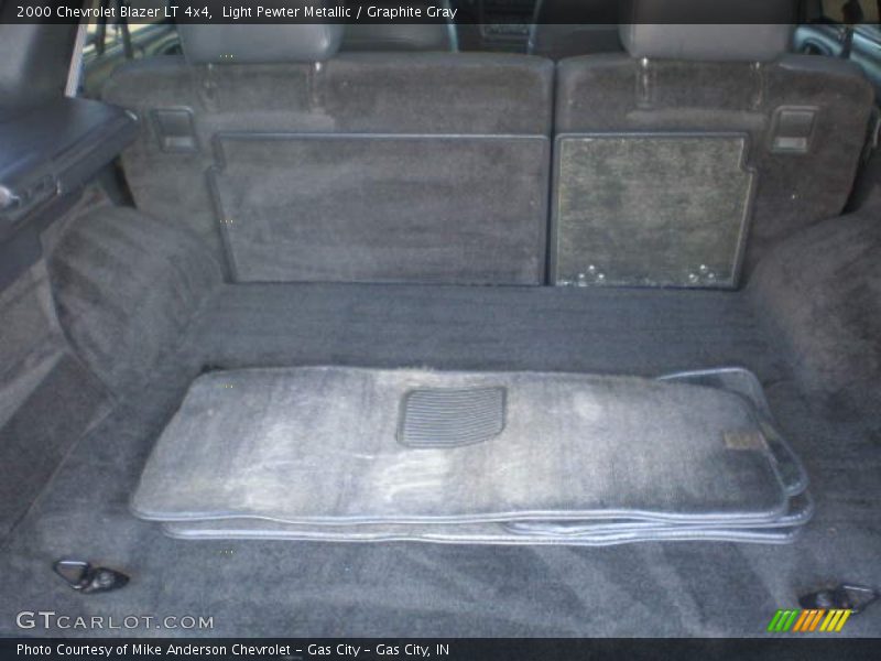 Light Pewter Metallic / Graphite Gray 2000 Chevrolet Blazer LT 4x4