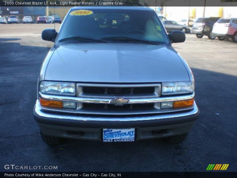 Light Pewter Metallic / Graphite Gray 2000 Chevrolet Blazer LT 4x4