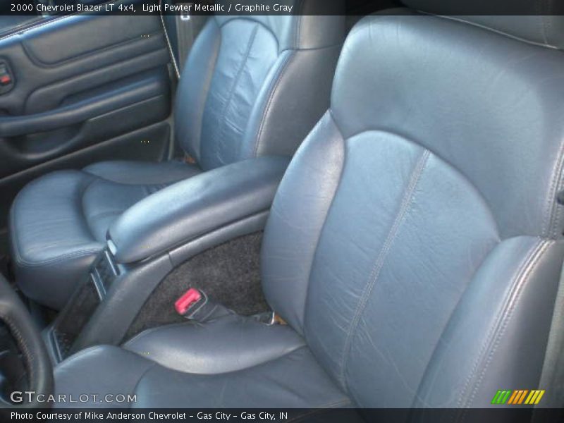 Light Pewter Metallic / Graphite Gray 2000 Chevrolet Blazer LT 4x4