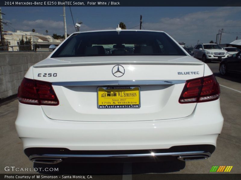 Polar White / Black 2014 Mercedes-Benz E E250 BlueTEC Sedan