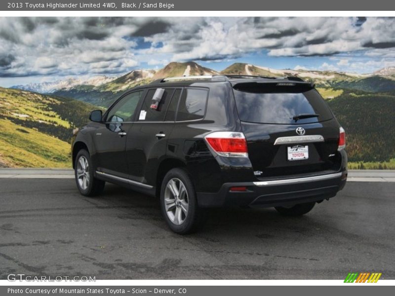 Black / Sand Beige 2013 Toyota Highlander Limited 4WD