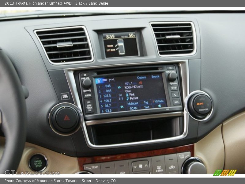 Black / Sand Beige 2013 Toyota Highlander Limited 4WD