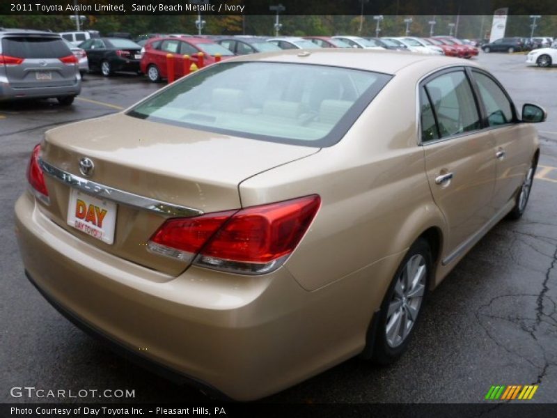 Sandy Beach Metallic / Ivory 2011 Toyota Avalon Limited
