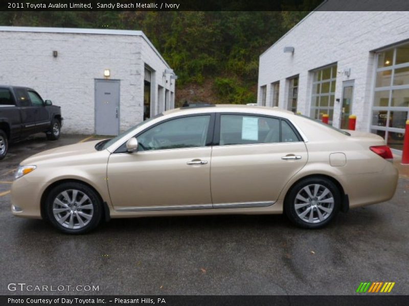 Sandy Beach Metallic / Ivory 2011 Toyota Avalon Limited