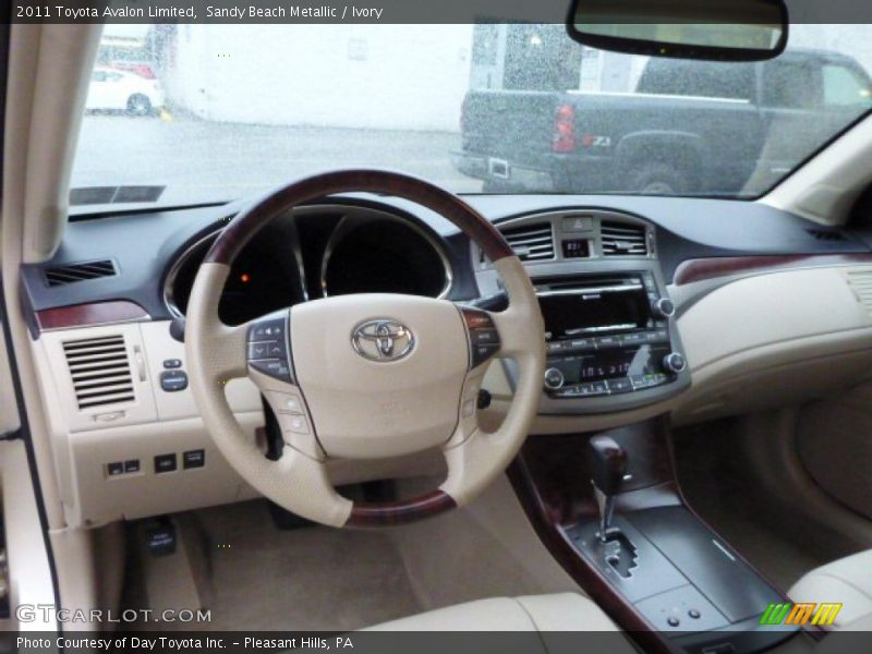 Sandy Beach Metallic / Ivory 2011 Toyota Avalon Limited