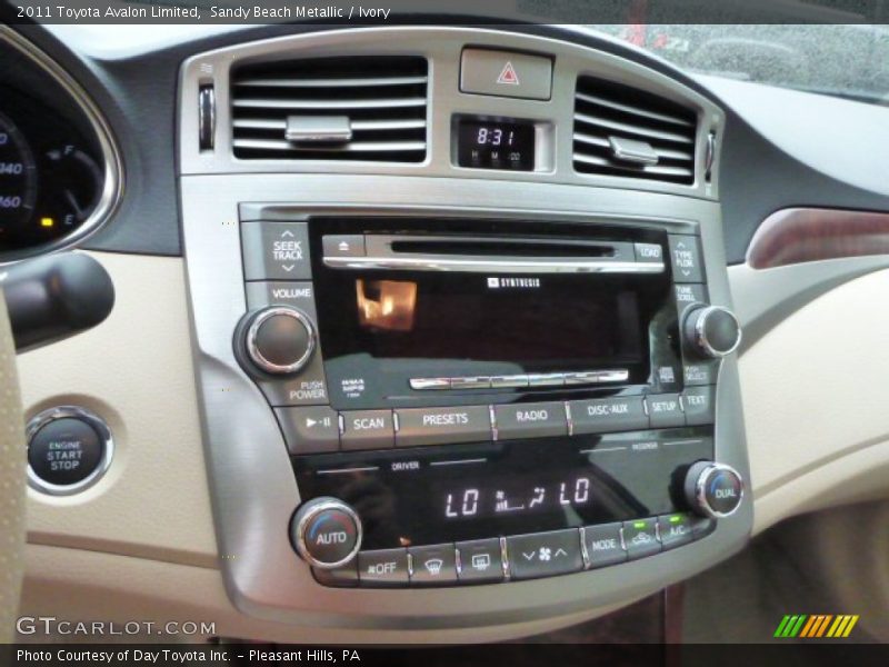 Sandy Beach Metallic / Ivory 2011 Toyota Avalon Limited
